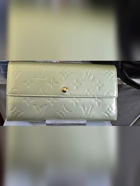 Louis Vuitton Light Green Monogram Vernis Fold Wallet